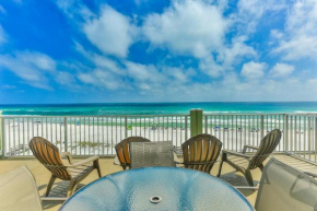Commodore's Retreat 402 - Beach service included 2 chairs and 1 umbrella March through October